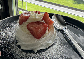 Mini Pavlova