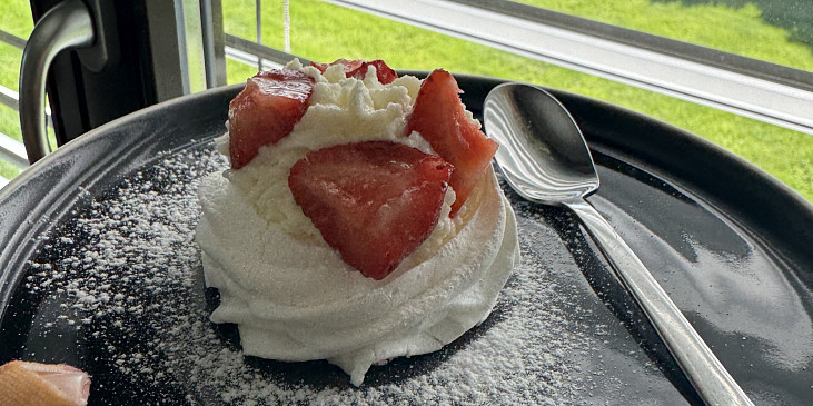 Mini Pavlova