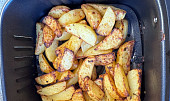 Brambory pečené v horkovzdušné fritéze