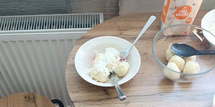 Ovocné tvarohové knedlíky