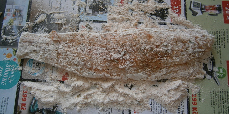 Mořská štika v křupavé bylinkové krustě