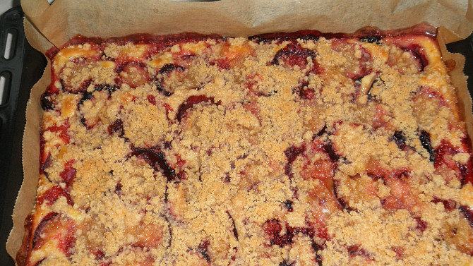Švestkový koláč s drobenkou II, Švestkový koláč s drobenkou II