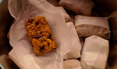 Mandlové müsli tyčinky