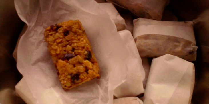 Mandlové müsli tyčinky