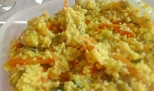 Bulgur s cuketou, mrkví, fazolkami a hráškem