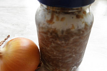 Cibulová marmeláda s medem