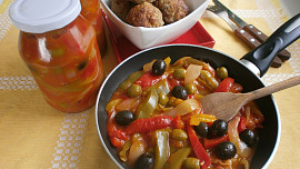 Zavařená směs – Peperonata