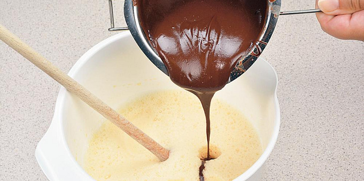 Čokoládové muffiny s hruškami