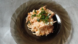 Mrkvová pomazánka s vajíčkem a sýrem