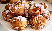 Banánové muffiny s kousky čokolády