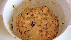 Banánové muffiny s kousky čokolády