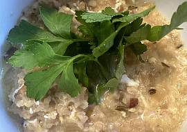 Chlebová polévka se slaninou