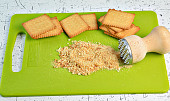 Švestkový crumble s ořechy