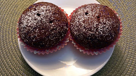 Cuketová bábovka s kakaem a banánem