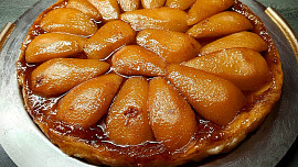 Koláč sester Tatinových  (Tarte Tatin)