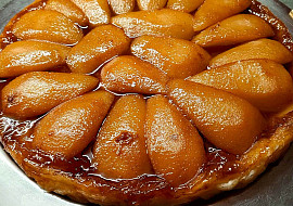 Koláč sester Tatinových  (Tarte Tatin) (Hruškový Tarte tatin)