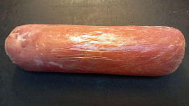 Roláda z panenky se šunkou, sýrem a špenátem