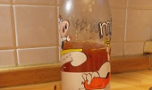 Domácí šípkový sirup