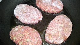 Frikadelky s houbami