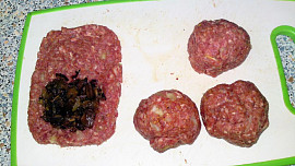 Frikadelky s houbami