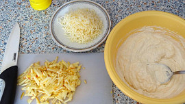 Křenová pomazánka se sýrem