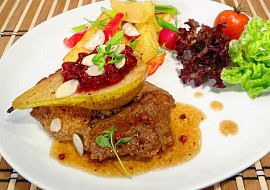 Vepřový steak s hruškou