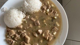 Znojemská omáčka s vepřovým masem