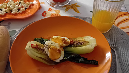 Grilované pak choi (bok choy) s asijskou zálivkou