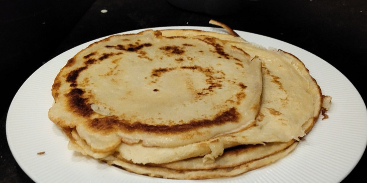 Klasické palačinky (Palačinky neozdobené udělané průměrnym člověkem)