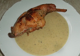 Králík s cibulovou omáčkou (Králík s cibulovou omáčkou)