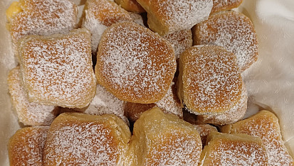 Honzovy buchty jako peříčko