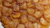 Tarte Tatin (obrácený koláč)