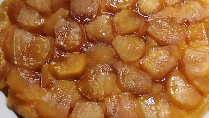 Tarte Tatin (obrácený koláč)