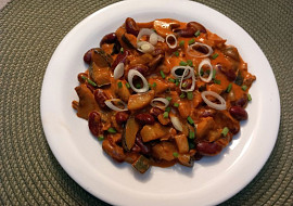 Fazolový stroganoff se žampiony a cuketou
