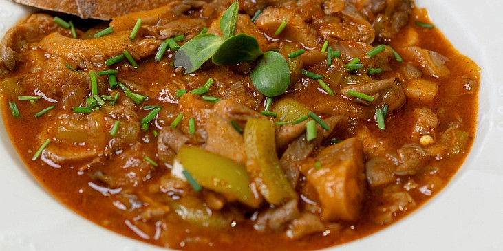 Výborný guláš z hlívy