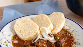 Hospodský guláš podle ČSN