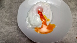 Kulajda se žampiony a ztraceným vejcem