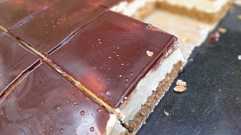 Míša řezy od maminky