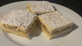 Cukrářské jablečné řezy Cukrářské jablečné řezy