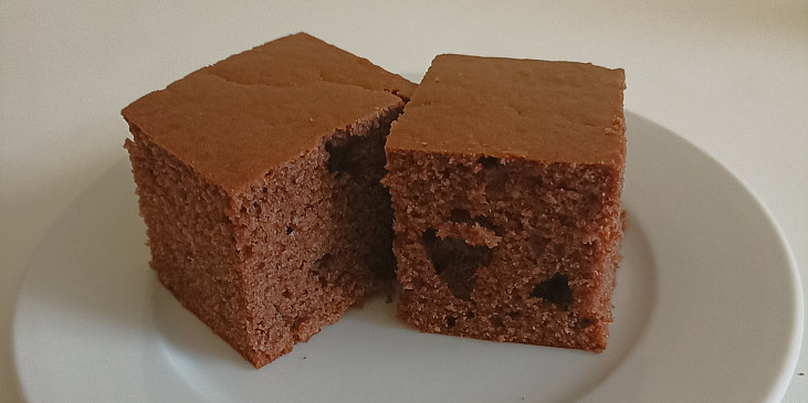 Kakaový perník s marmeládou (Kakaový perník s marmeládou)