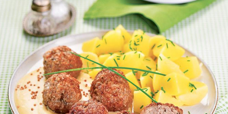 Masové kuličky s hořčičnou omáčkou