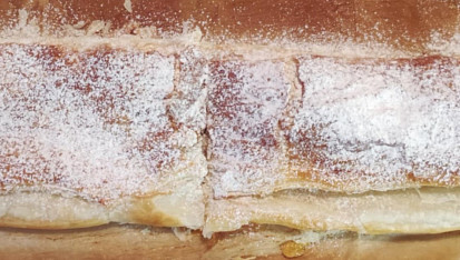 Rychloštrúdl, Už posypaná ale kousek už se musel ochutnat :D