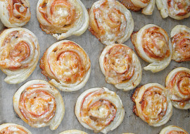 Slané šneky z listového těsta