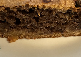 Bábovka se strouhanými jablky