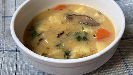 Bramborová polévka z jednoho hrnce Bramborová polévka z jednoho hrnce