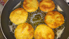 Brokolicové karbanátky