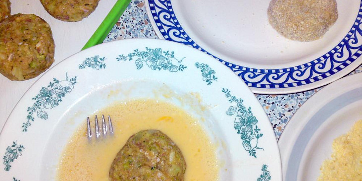 Brokolicové karbanátky