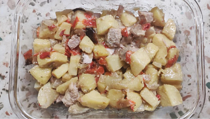 Krkovice na zeleninovém lůžku