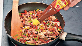 Ostrá masová směs s rýží