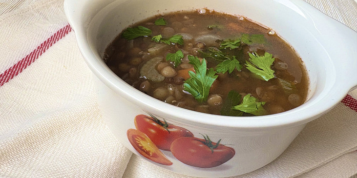 Pikantní čočková polévka se zeleninou